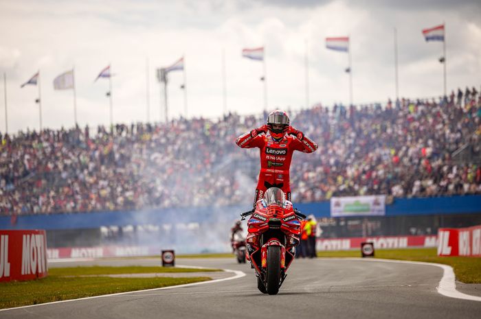 MotoGP, Marc Marquez, carlo pernat, pecco bagnaia, Ducati Lenovo, Ducati Bukan Tim Pemenang Tanpa Marquez, Begini Kata Pengamat MotoGP