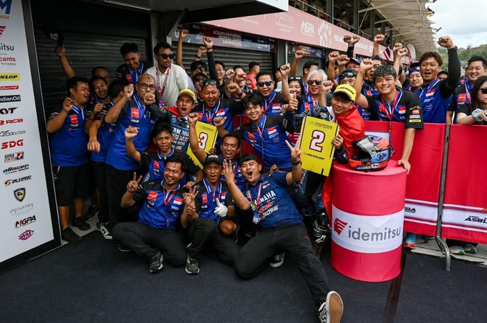 asia road racing championship (arrc), wahyu nugroho, yamaha racing indonesia, Mandalika, m faerozi, Wahyu Nugroho dan M Faerozi Cetak Sejarah, Bawa Yamaha Raih Double Podium di Mandalika