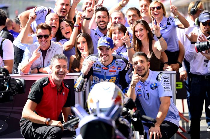 federal oil, alex marquez, motogp catalunya, harga federal oil, Rayakan Kemenangan Alex Marquez di MotoGP Catalunya, Federal Oil Kasih Promo Menarik