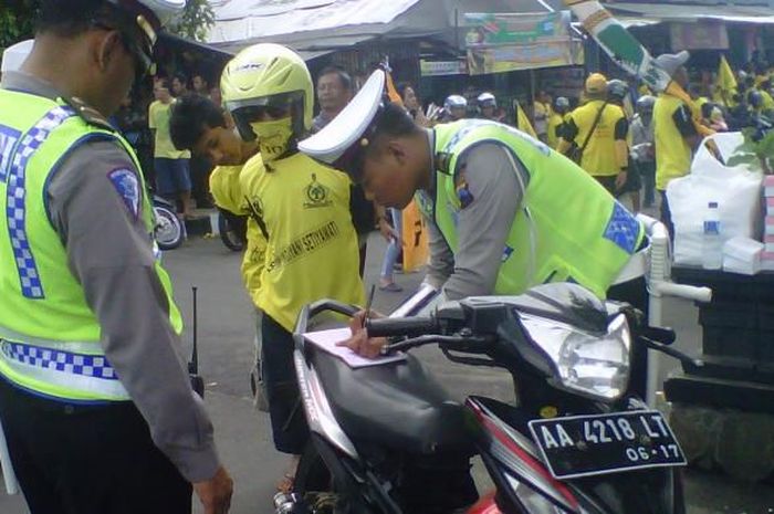razia polisi, operasi patuh, operasi patuh candi 2025, Razia Polisi Kebumen, Operasi Patuh Kebumen, Daerah Ini Agak Lain, Warganya Justru Senang Ada Razia Kendaraan Oleh Polisi