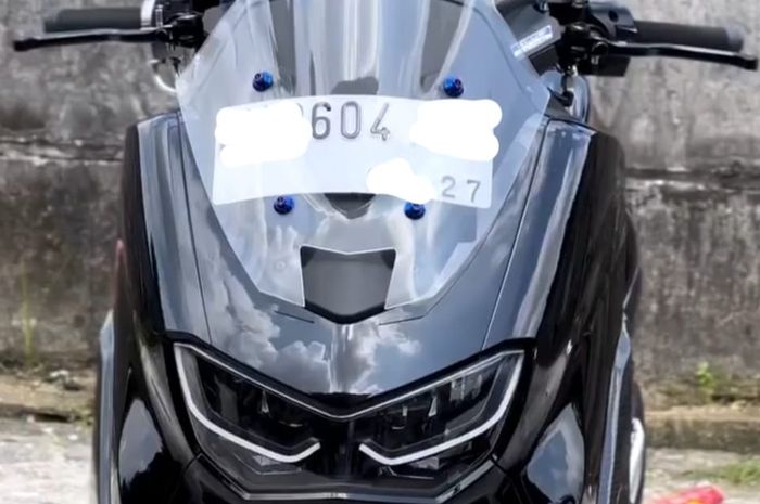 pelat nomor, tilang, tnkb, winshield, Banyak Dilakukan, Ini Aturan Pasang Pelat Nomer di Balik Windshiled Motor