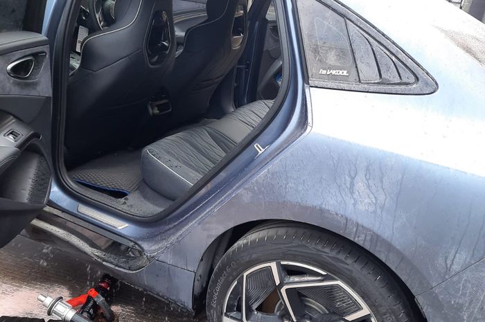 baterai mobil listrik, BYD Seal, Mobil Listrik Terbakar, Baterai Mobil Listrik Bocor, Baterai Mobil Bocor, Baterai Mobil Listrik Disebut Bisa Bocor Karena Kelamaan di Garasi, Ini Penjelasannya
