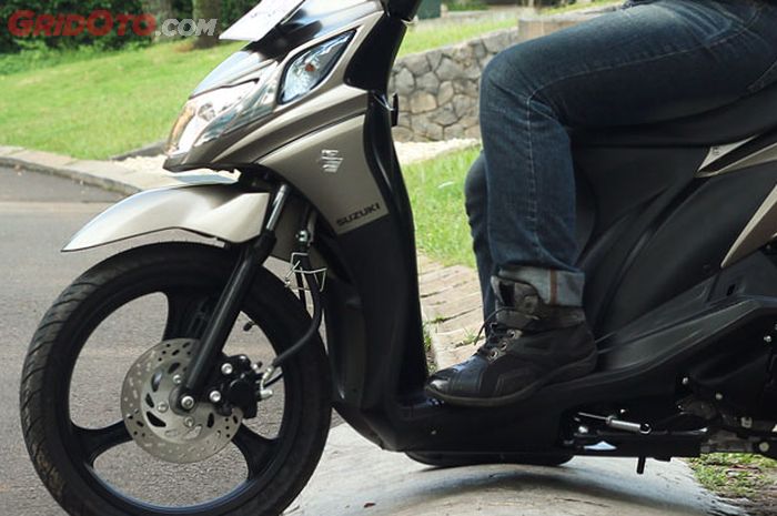 motor matic, sokbreker motor, penyebab sokbreker jeduk, sokbreker jeduk, penyebab sokbreker ngejeduk, Ini Sebabnya Sokbreker Depan Motor Matic Jeduk Saat Kena Lubang