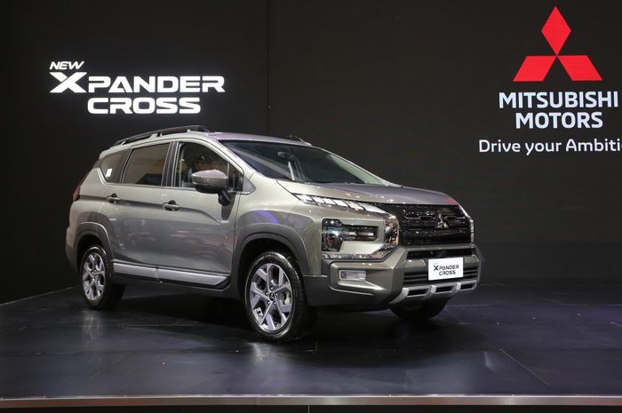 mitsubishi, Xpander Cross, Mitsubishi Xpander Cross, Harga Xpander Cross, Harga Mitsubishi Xpander Cross, Tampang Gagah Kabin Lega, Update Harga Xpander Cross April 2025