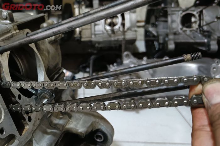 motor bekas, rantai keteng, rantai keteng motor, ciri rantai keteng kendur, ciri rantai keteng aus, ciri rantai keteng motor aus, Ternyata Begini Cirinya Rantai Keteng di Motor Bekas Sudah Aus