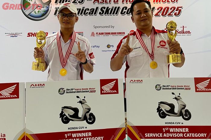 ahass, service advisor, teknisi ahass, Astra Honda Motor Technical Skill Contest, Kisah Ramadhani dan Rico, Jadi Teknisi Serta Service Advisor Terbaik Honda di Indonesia