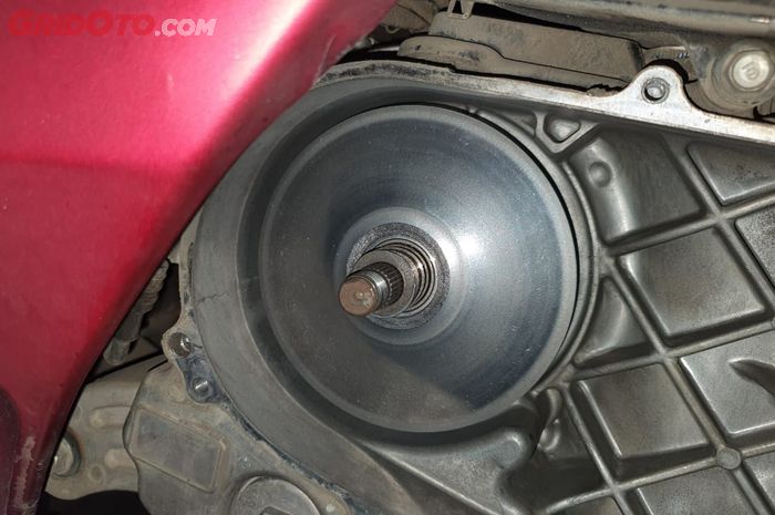 motor matic, ganti puli cvt, ganti puli cvt motor matic, kapan ganti puli, kapan ganti puli motor matic, Begini Cara Mengetahui Kapan Waktunya Ganti Puli CVT Motor Matic
