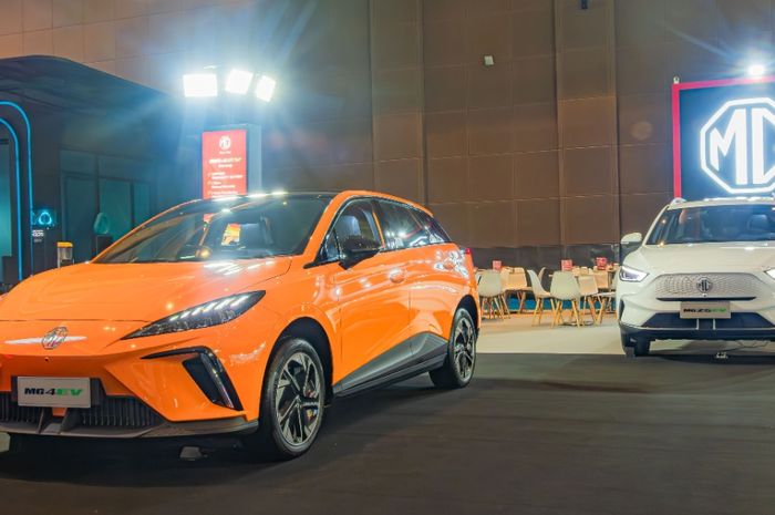 MG Motor Indonesia, MG ZS EV, MG Cyberster, Mg 4 ev, Penjualan MG, PEVS 2025, MG 4 EV Jadi Primadona, MG Motor Panen Pesanan di PEVS 2025