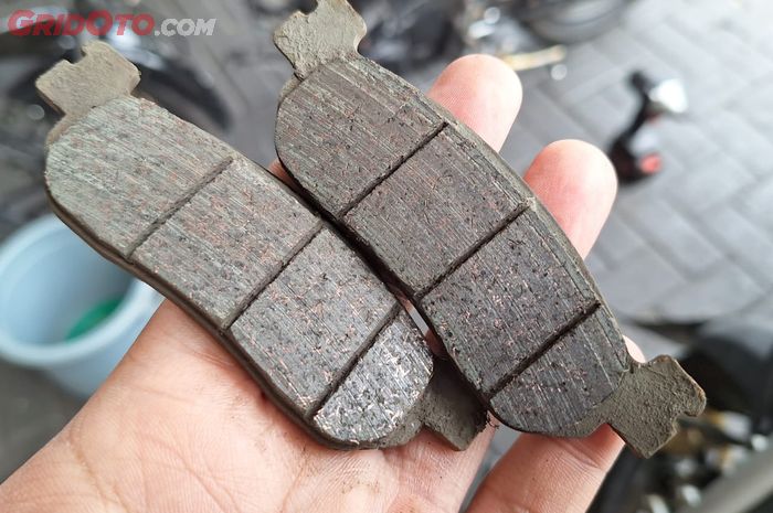 kampas rem, pengereman, elig, Banyak yang Enggak Tahu, Ini Penyebab Kampas Rem Motor Cepat Habis