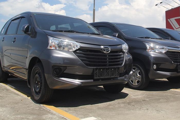 mobil keluarga, xenia bekas, Daihatsu Xenia Bekas, mobil bekas xenia, harga mobil bekas xenia, Mobil Bekas Daihatsu Xenia Dijual Rp 90 Jutaan, Simak Tahunnya