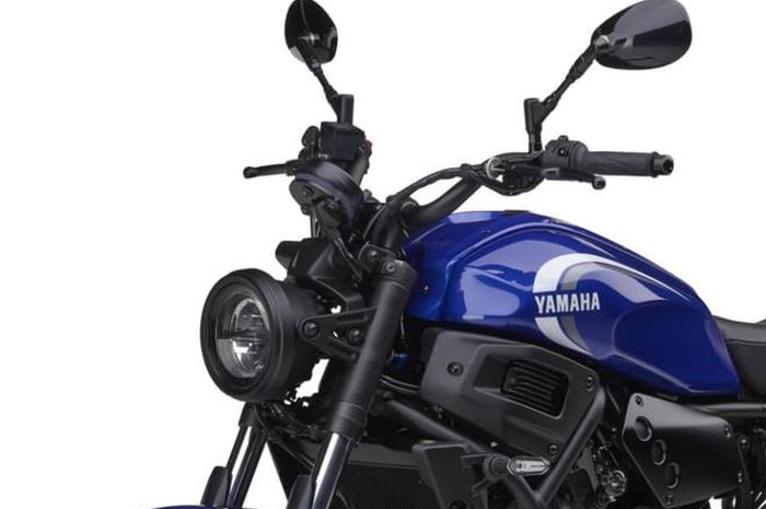 mt-07, Yamaha XSR700, xsr700, Yamaha XSR 155, Yamaha XSR700 ABS, Kakak Yamaha XSR155 Siap Diluncurkan, Gendong Mesin Gemuk Harga Rp 120 Jutaan
