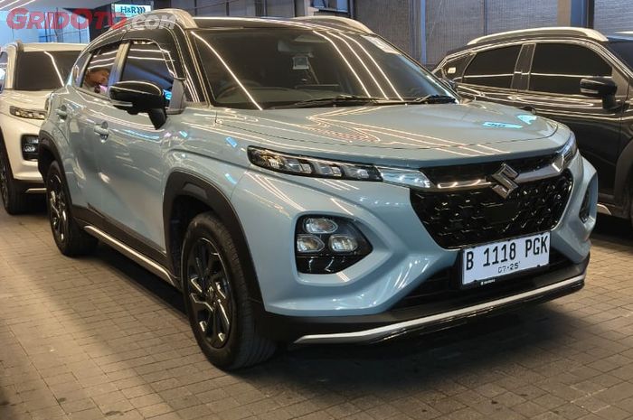 test drive, suzuki, produksi mobil, Anak Emas, Harold Donnel, Fronx, raffles hotel, Siapa Sangka, Pajangan Rangka Mobil di Sudut Itu Adalah Anak Emas Suzuki