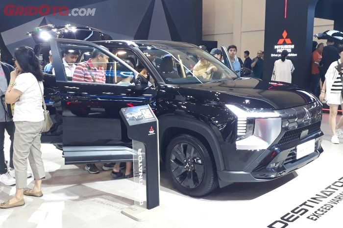 mitsubishi, Mitsubishi Destinator, Destinator, harga mitsubishi destinator, Skema kredit Mitsubishi Destinator, Menarik, Segini DP dan Cicilan Mitsubishi Destinator Exceed dengan Bunga 0 Persen