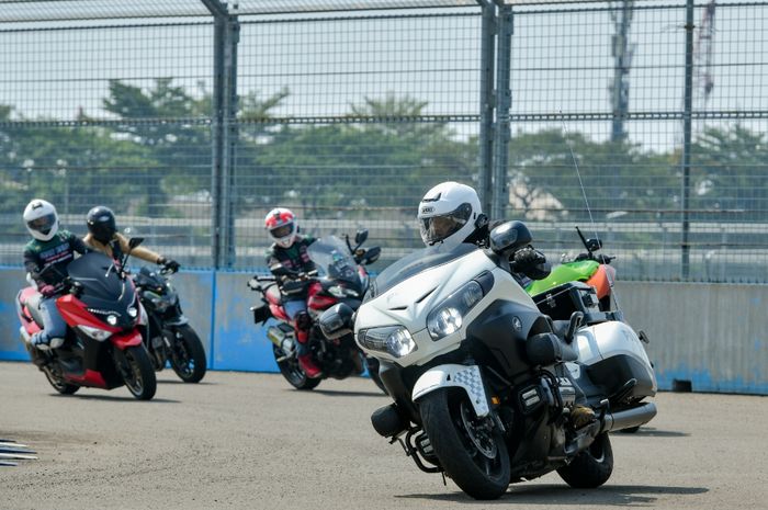 polisi militer, Motor Besar Indonesia (MBI), Klub MBI, MBI DKI Jakarta, Peduli Keselamatan, Pomdam Jaya dan MBI DKI Jakarta Gelar Safety Riding