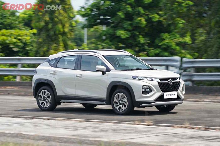 suzuki, Suzuki Fronx, Fronx, Suzuki Fronx GX, cicilan suzuki fronx, Skema Kredit Suzuki Fronx Tipe Tengah, Paket Kredit DP Rendah, Segini Cicilan Per Bulannya