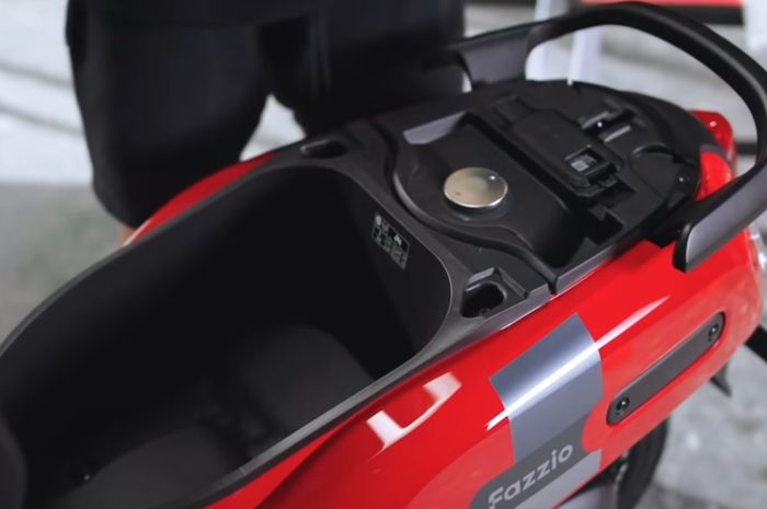bensin, bensin basi, kuras tangki bensin, Kuras Tangki Bensin Motor, bensin motor basi, Cek Bensin Basi di Motor Patokannya Bukan Bau, Ahli Beberkan Caranya