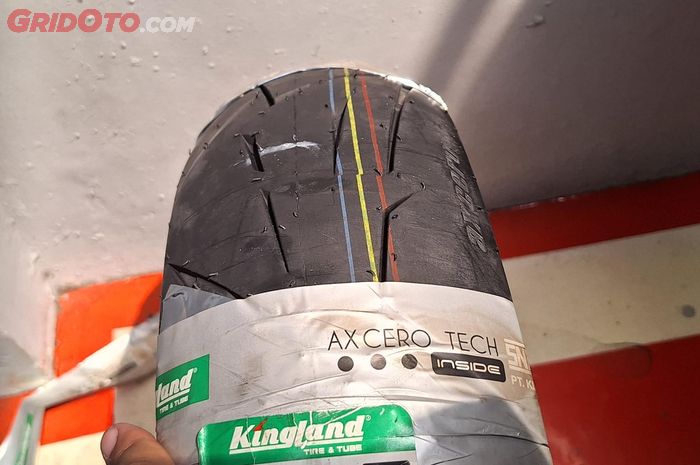 ban motor, motor bekas, ban motor bebek, ban motor matic, kenapa ban motor gak ada garis tengah, Ternyata Ini Sebabnya Ban Motor Tidak Memiliki Garis Tengah Lagi