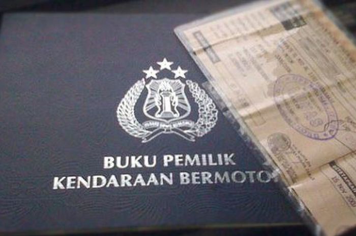 stnk, pajak kendaraan, samsat, bayar pajak kendaraan, Bayar pajak tanpa ktp asli, Ogah Ribet, Segini Biaya Nembak KTP Saat Bayar Pajak Kendaraan di Samsat