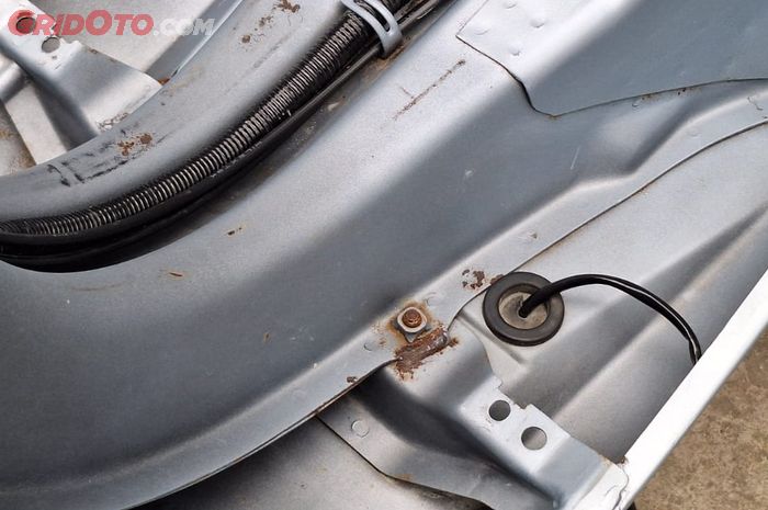 motor matic, vespa matic, penyebab vespa berkarat, penyebab vespa matic berkarat, vespa matic berkarat, Ternyata Hal Sepele Ini Bikin Rangka Vespa Matic Bisa Mudah Berkarat