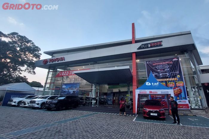 auto2000, penjualan toyota, dealer toyota, innova zenix, Penjualan Auto2000, Innova Zenix Laku, Segini Kontribusi Auto2000 Terhadap Penjualan Toyota