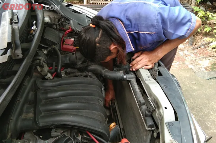 tekanan, spesifikasi, air radiator, tutup radiator, sistem pendingin, Tutup Radiator Rusak Wajib Diganti Baru, Tapi Jangan Salah Pilih