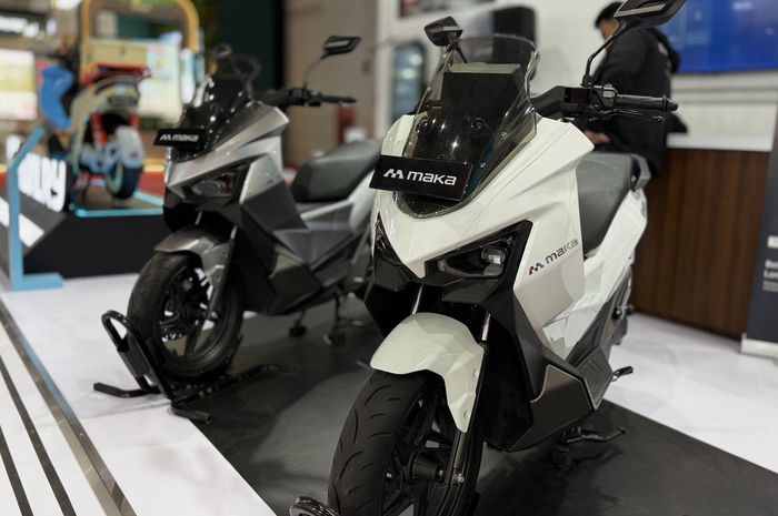 duta 'sheila on 7', Duta Modjo, Atenk Katros, MAKA Motors, Maka Cavalry, jakarta fair 2025, Beli Motor Listrik MAKA Cavalry di Jakarta Fair 2025, Ditampol Uang Rp 3 Juta