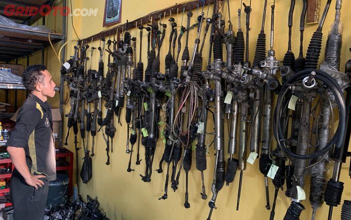 Segini Biaya Servis Power Steering Mobil di Bengkel Spesialis