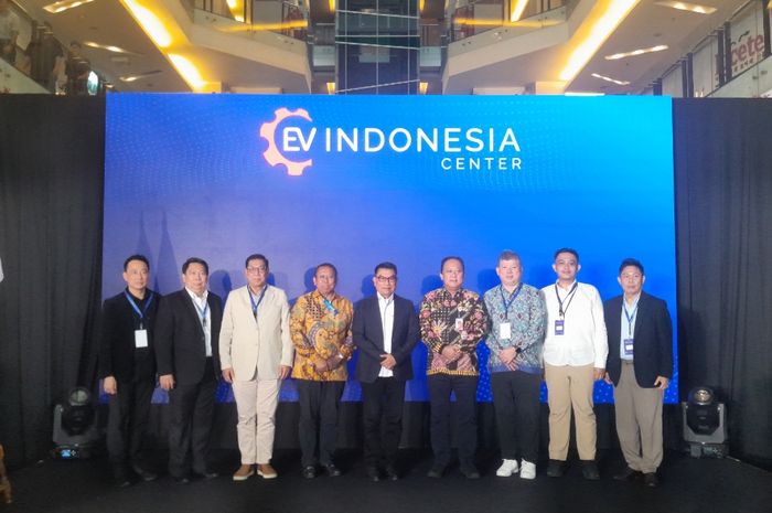 pluit, electric vehicle, EV Indonesia Center, Pluit Junction, EV Indonesia Center Bakal Hadir di Pluit, Siap Manjakan Mata Konsumen