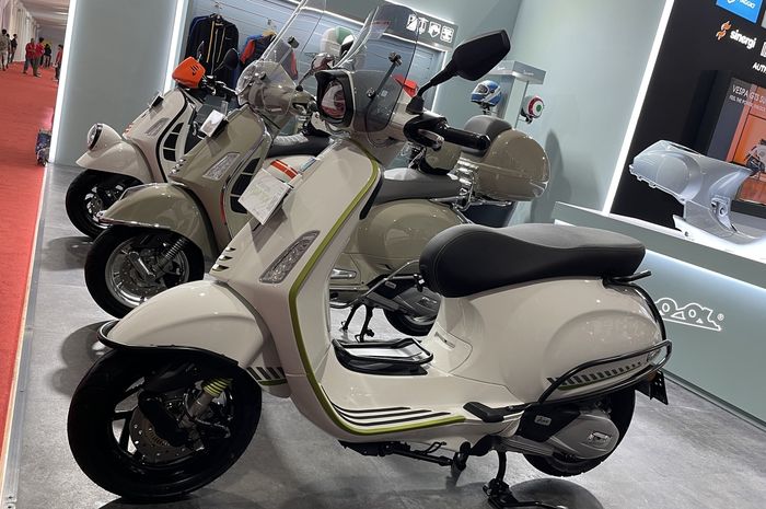 GIIAS 2025, Vespa Sprint Tech, Dua Vespa Baru Rilis di GIIAS 2025, Keren Pakai Layar TFT dan Keyless