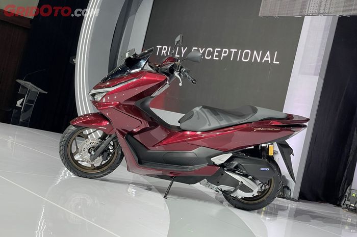 astra motor jateng, honda pcx 160, RoadSync, Harga Honda PCX 160, harga pcx 160 jateng, tipe honda pcx 160, Jangan Bingung, Simak Perbedaan 3 Tipe Honda PCX 160 dari CBS, ABS sampai RoadSync, Harga di Jateng Segini