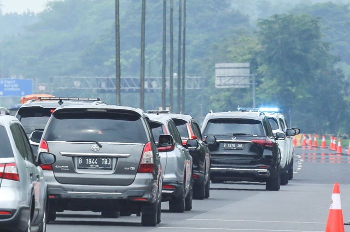 kecelakaan mobil, Mobil sewaan, mobil rental, mobil rental kecelakaan, Mobil Pribadi Disewakan Terlibat Kecelakaan Saat Mudik, Bisa Diasuransikan?