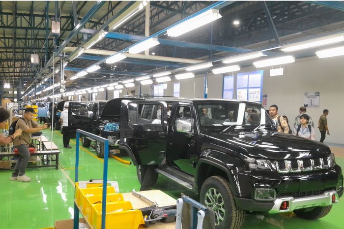 purwakarta, BAIC, baic bj40, BAIC BJ40 Plus Resmi Dirakit di Purwakarta, Harganya Capai Diangka Ini