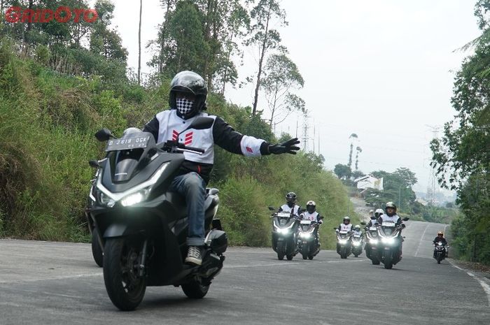 Garut, Daya adicipta motora, honda pcx 160, Honda PCX 160 RoadSync, Ternyata Seenak Ini, Honda PCX 160 RoadSync Diajak Eksplorasi Garut