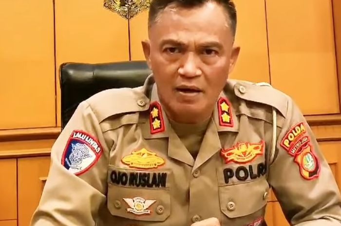 tilang, ambulans, ambulan, ETLE, AKBP Ojo Ruslani, Mobilnya Kebal, Sopir Ambulans Tetap Ditilang ETLE Jika Lakukan Ini