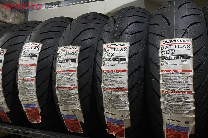 ban motor, ban battlax, Nolimitz Matic Shop, Ban XMAX, Ban Forza, Battlax SC2, XMAX dan Forza Sultan Merapat, Ban Battlax SC2 Ready, Stok Sedikit