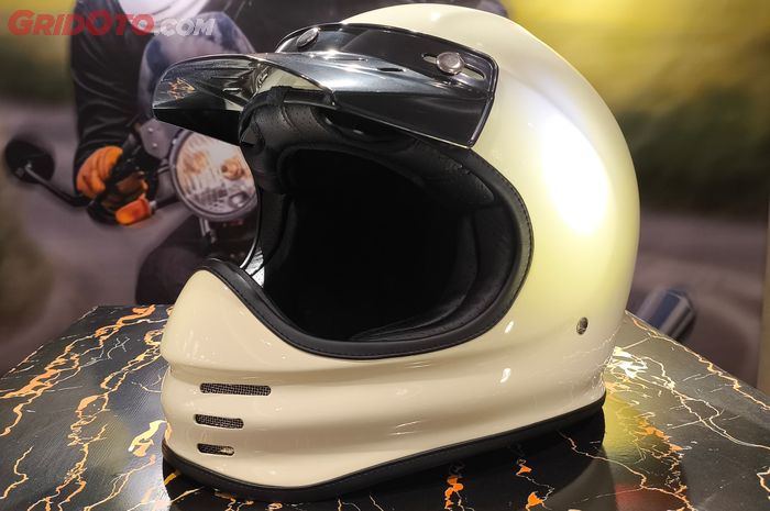 helm, cuci helm, helm premium, Menyimpan helm, Origine helmet, Kalau Mau Awet, Lakukan Dua Ritual Ini Sebelum Menyimpan Helm