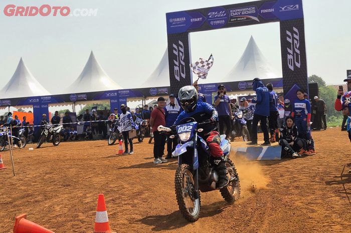 motor trail, Yamaha WR155, wr155r, bLU cRU Experience Day, WR155, Gelar Event bLU cRU Experience Day Off Road, Yamaha Ajak Masyarakat Coba WR155