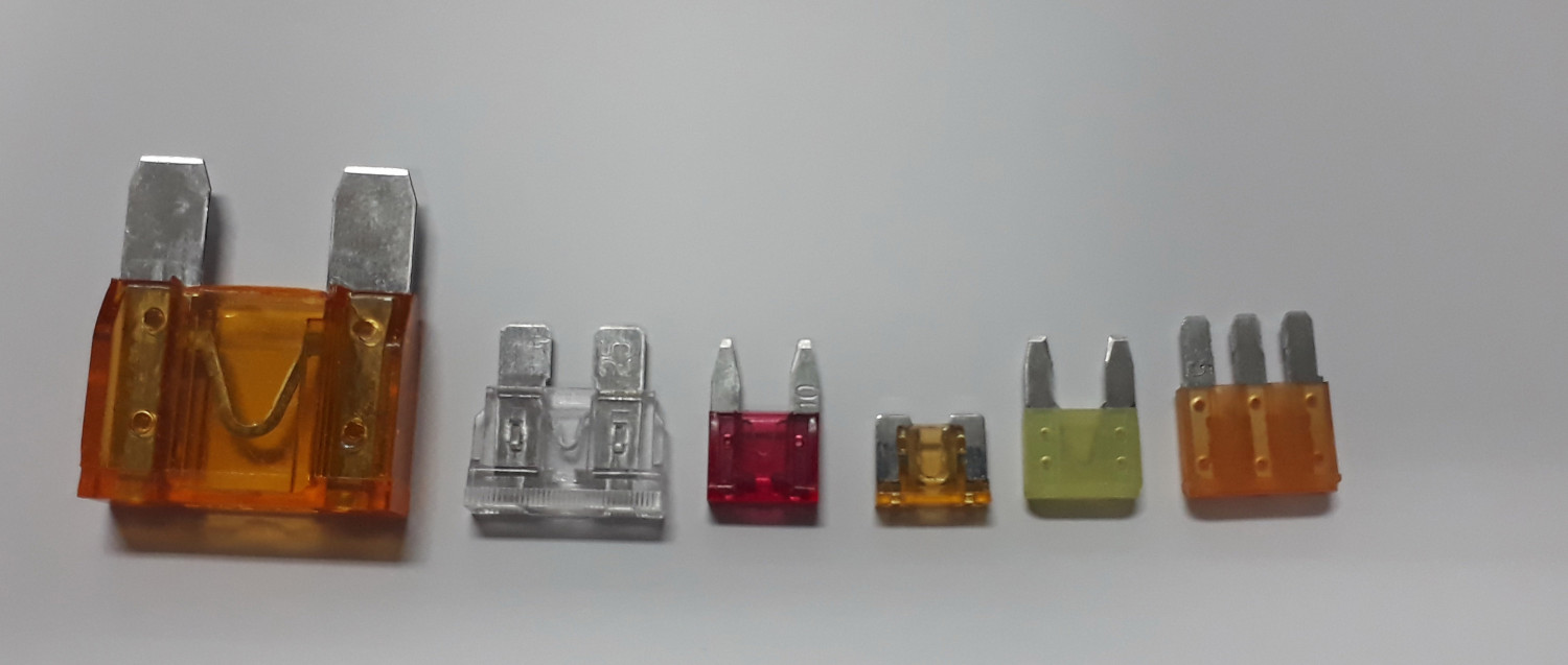 Ternyata Ini Pentingnya Bawa Sekring Cadangan di Motor Bekas