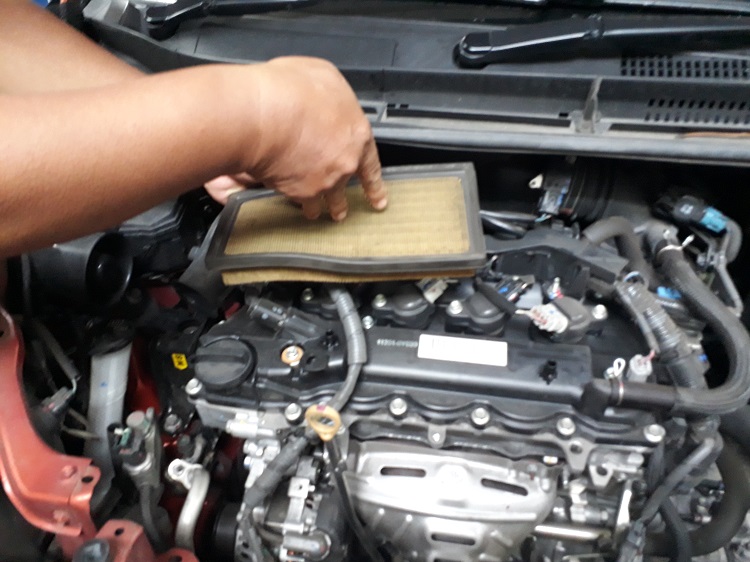 Sudah Tahu Belum, Ini Lho Efek Malas Membersihkan Filter Udara Mobil