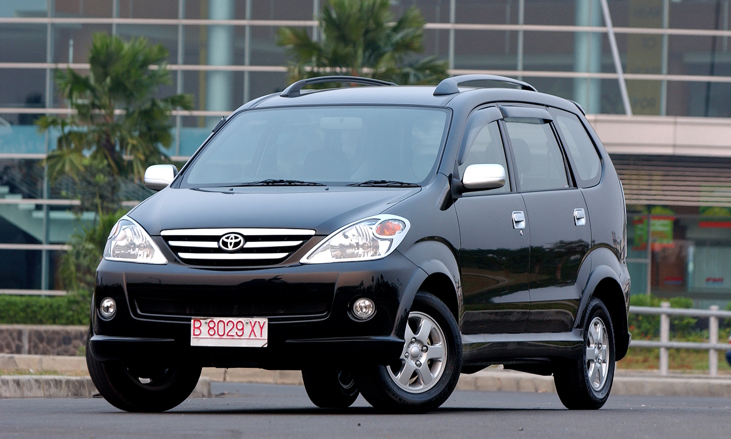 Perawatan Mobil Bekas, Ini Beberapa Masalah Kaki-kaki Toyota Avanza Gen 1