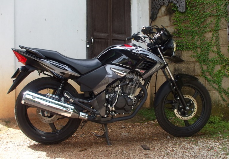 honda, honda tiger, tangki kemasukan air, AHASS Wahana Retail Ciputat, Masih Pakai Honda Tiger? Ikuti Trik Ini Agar Tangki Enggak Kemasukan Air