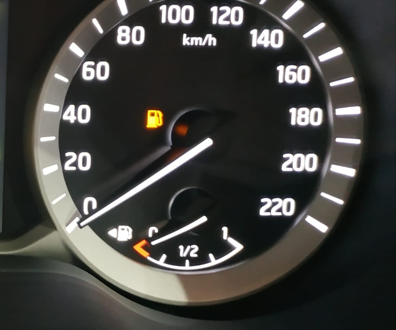 Banyak yang Melakukan, Sering Isi Bensin Mobil Cuma Sedikit, Punya Efek Domino Ini