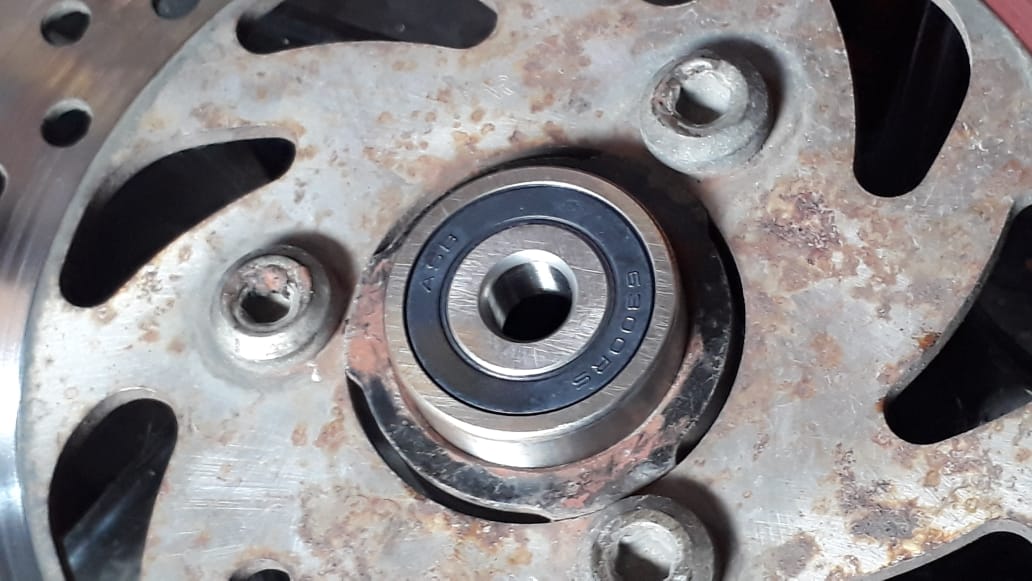 motor bekas, bearing roda, bearing roda oblak, bearing roda motor, penyebab bearing roda oblak, penyebab bearing roda motor oblak, Ini Tiga Biang Keladi Yang Menyebabkan Bearing Roda Motor Bekas Cepat Oblak