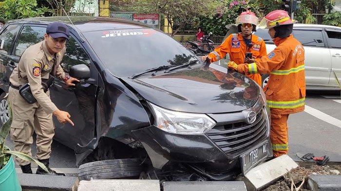 menabrak kucing, Tabrak Kucing Bikin Sial, kecelakaan tabrak hewan, menabrak kucing sial, Kecelakaan Tabrak Kucing, Masuk Akal, Ini Penjelasan Logis Tabrak Kucing di Jalan Bisa Bikin Sial