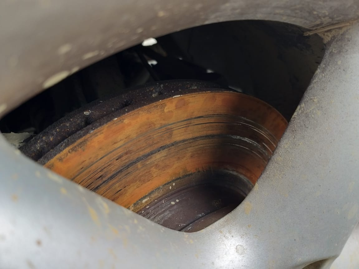 Sebelum Mudik, Kenali Bahaya Mobil Bekas Pakai Kampas Rem Kurang Bagus