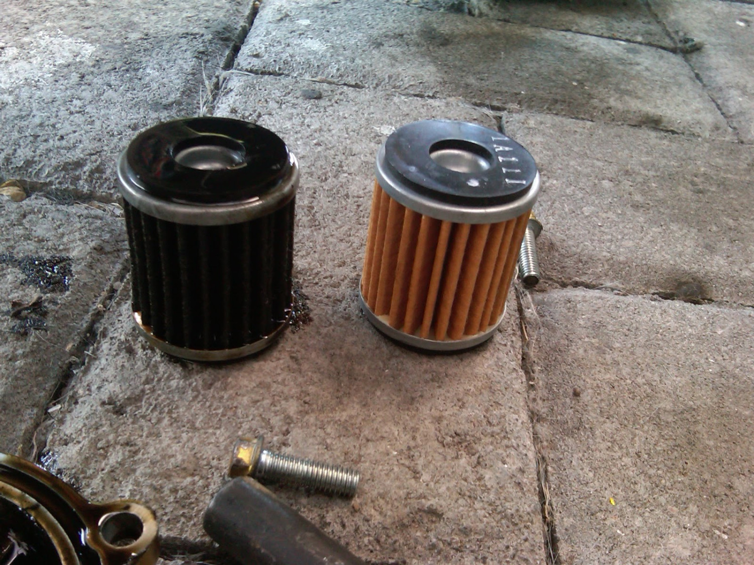 Efek Malas Ganti Filter Oli Motor Ternyata Ngeri-ngeri Sedap, Simak Dampaknya