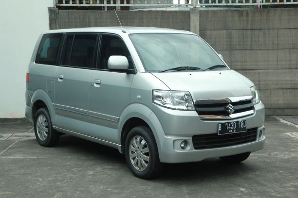 Mobil Bekas Suzuki APV Bisa Muat Banyak Harganya Rp 60 Jutaan