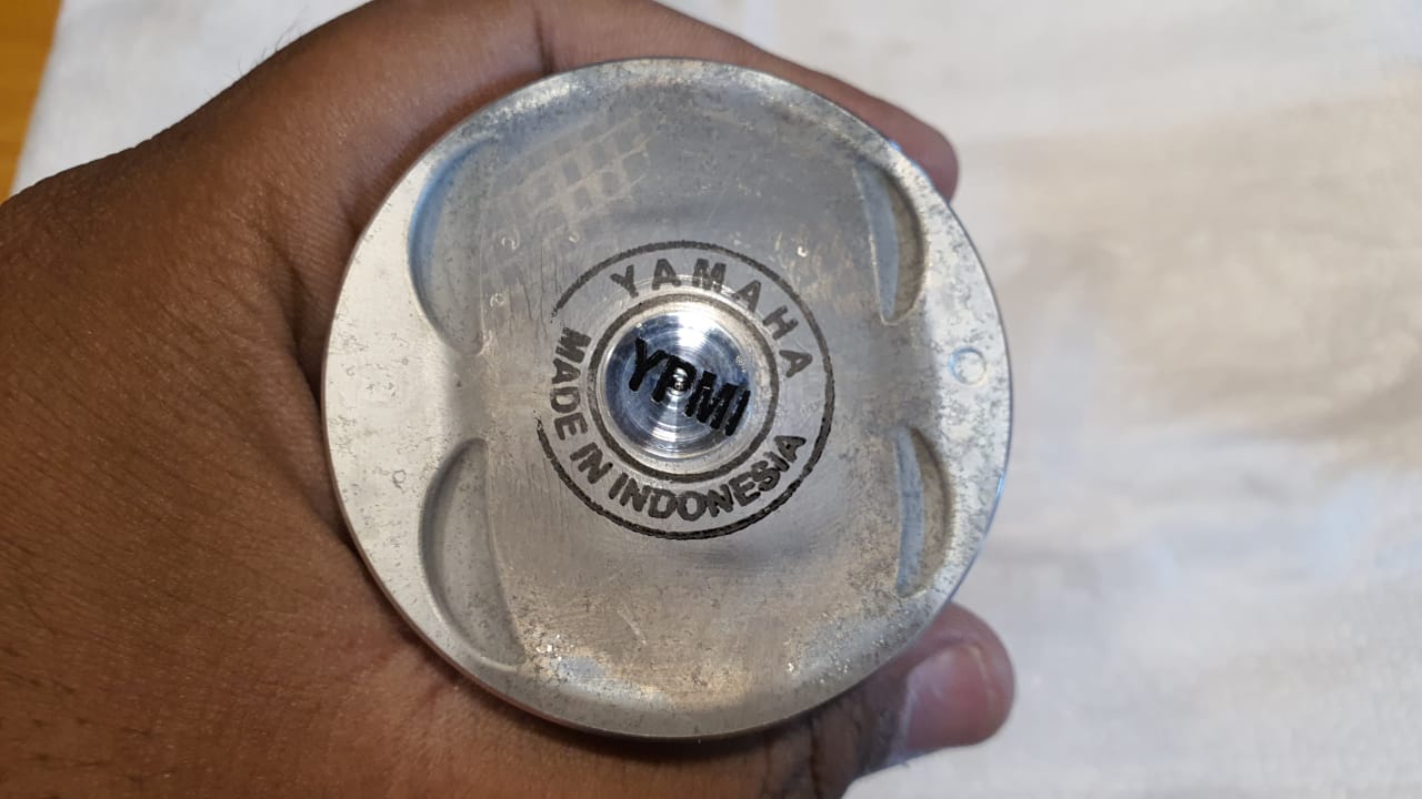 yamaha nmax, motor matic, piston, piston motor, piston yamaha r15 v3, piston motor matic, Penyebab Piston Motor Sport Ini Diincar Pemilik Motor Matic NMAX