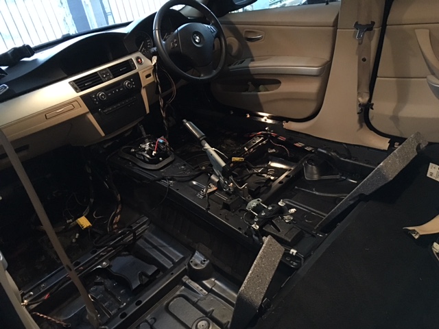 Mobil Bekas Banjir Wajib Bersih-bersih Total, Interior Jadi yang Pertama Dicek