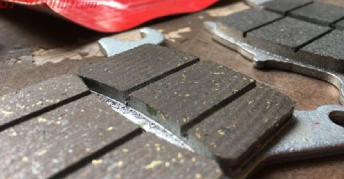 Jangan Salah, Begini Cara Yang Benar Ganti Kampas Rem Motor Bekas Sendiri